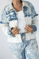 Load image into Gallery viewer, Bifid Fringed Jacket
