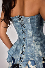 Load image into Gallery viewer, Classic Corset
